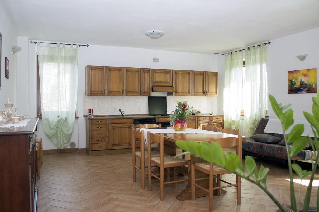 Casa Burocco Villa Gualdo Tadino Camera foto